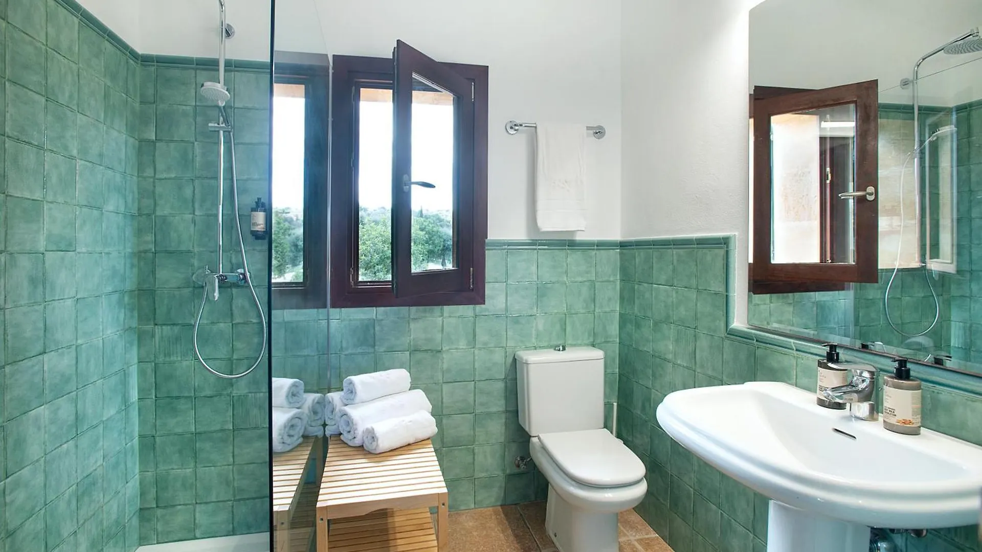 Owl Booking Villa Siquier - Luxury Retreat With Mountain Views Pollenca